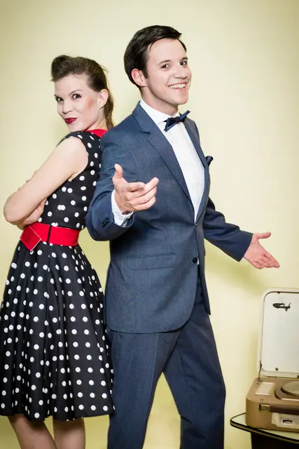 Die Schlagershow „Tipitipitipso – Liebe, Tanz und Schlager“ ist zu Gast im Zimmertheater Speyer | Foto: Breuer&amp;Fischer