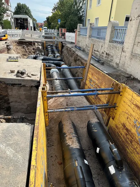 Auch 2026 investieren die Stadtwerke Speyer in den Ausbau ihres Fernwärmenetzes – wie hier in der Zeppelinstraße | Foto: SWS