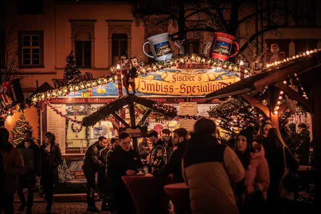 Genießen, bummeln und einkaufen - so schön ist der Weihnachtsmarkt Heidelberg 2025 | Foto: Paul Needham
