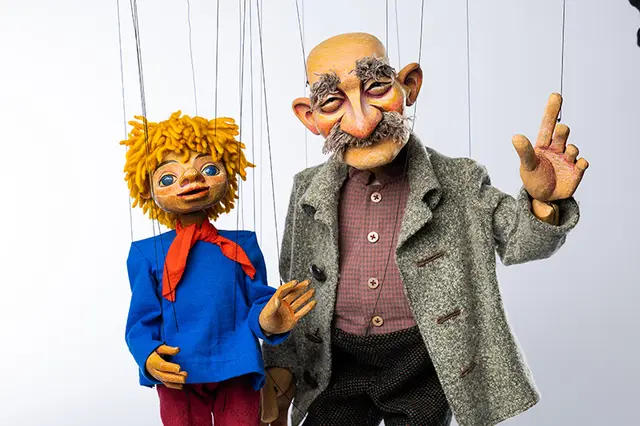 Gastspiel des Dornerei-Theaters "Peter und der Wolf" in der Turnhalle im Meisental am Samstag, 29. November für Kinder ab 5 Jahren. | Foto: Kai Myller