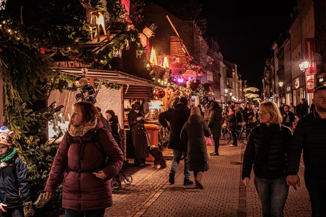 So schön ist der Heidelberger Weihnachtsmarkt 2025 - noch bis 22. November kann er besucht werden | Foto: Paul Needham