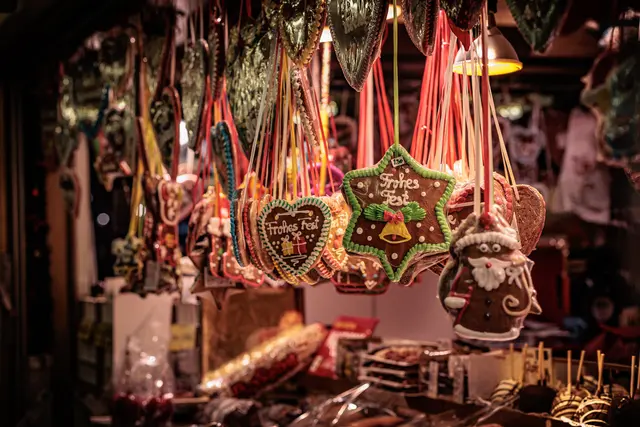 Genießen, bummeln und einkaufen - so schön ist der Weihnachtsmarkt Heidelberg 2025 | Foto: Paul Needham