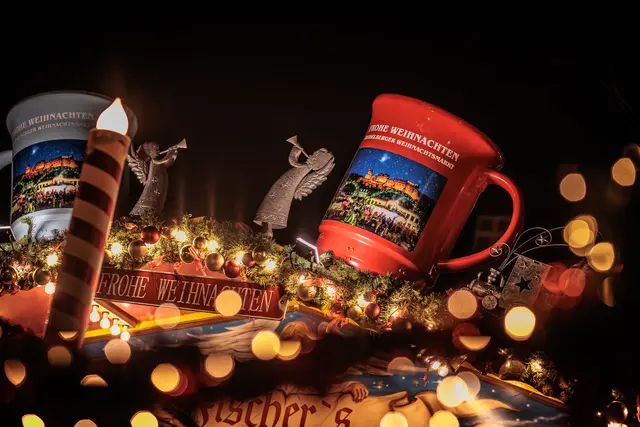 Genießen, bummeln und einkaufen - so schön ist der Weihnachtsmarkt Heidelberg 2025 | Foto: Paul Needham