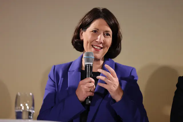 Die rheinland-pfälzische Wirtschaftsministerin Daniela Schmitt richtete ihr Wort an die Preisträgerinnen und an das zahlreich erschienene Publikum | Foto: Alexander Sell/ISB