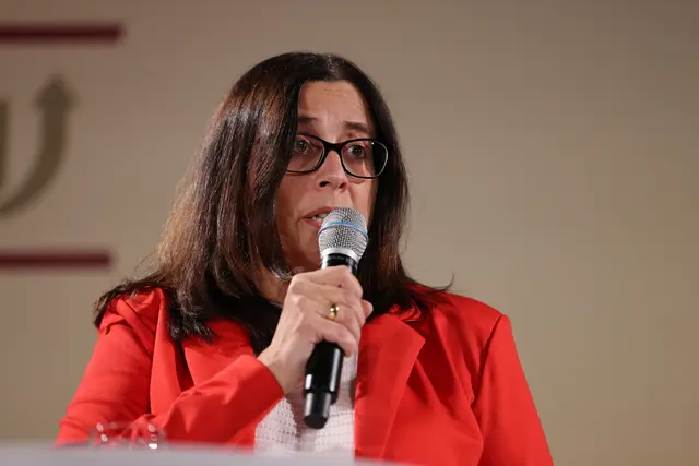 Sandra Baumbach, ISB-Vorstandsmitglied, würdigte in ihrer Ansprache die Tat- und Schaffenskraft von Frauen | Foto: Alexander Sell/ISB