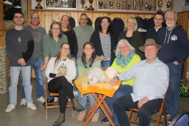 Das Ensemble freut sich auf die Aufführungen. | Foto: Hannelore Schäfer