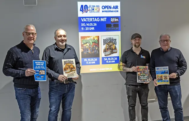 Stellten das Jubiläumsprogramm vor (v.l.): Bürgermeister Ralf Hechler, Geschäftsführer Andreas Guhmann und sein Stellvertreter Marco Stuppy sowie Stadtbeigeordneter Joe Felka. | Foto: Stefan Layes