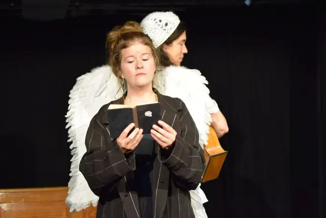 Engel-Gequengel im Theater in der Kurve | Foto: Heinz Kindler