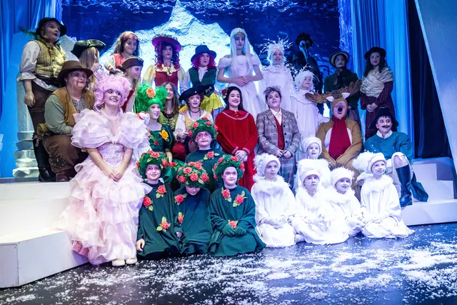 Das Esemble | Foto: Wolfgang Neuberth