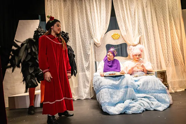 Im Palast | Foto: Wolfgang Neuberth