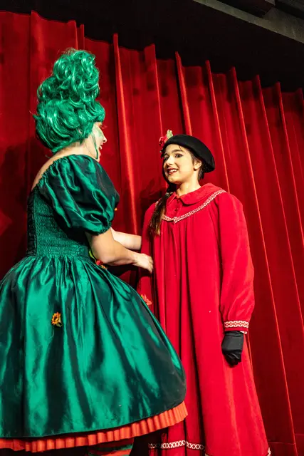 Gerda mit der Blumenkönigin | Foto: Wolfgang Neuberth