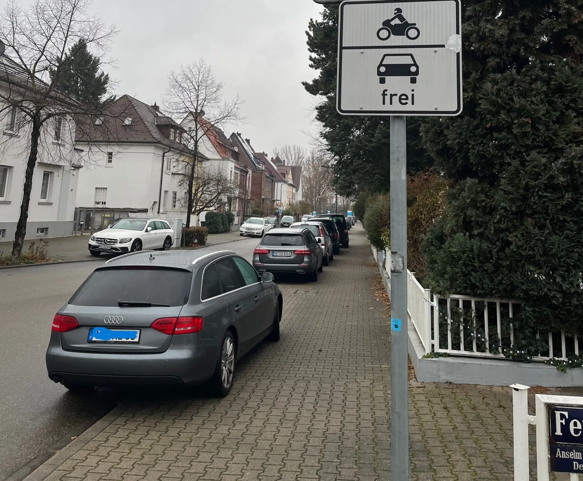 Deutlich-weniger-Parkpl-tze-in-Neuostheim