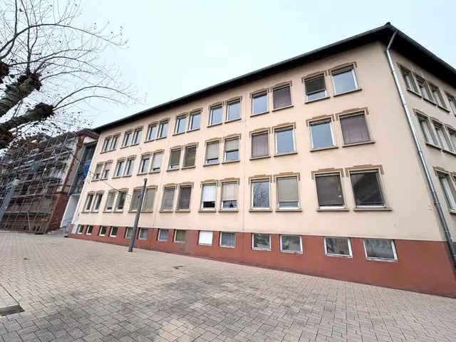 das Gebäude aus den 1950er Jahren | Foto: KV GER/aj