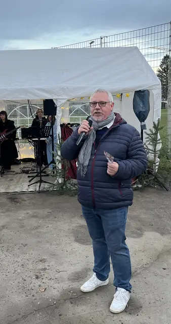 Thomas Walter führte gewohnt souverän durch das Programm | Foto: Aljoscha Kertesz