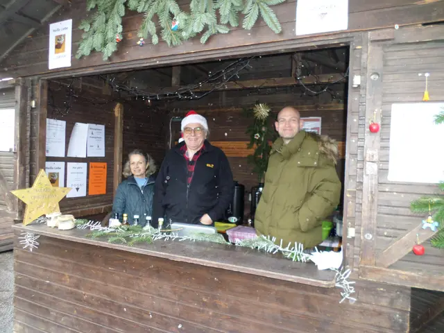 Bei Lars Stetzenbach gab es unter anderem Glühwein | Foto: Anja Stemler