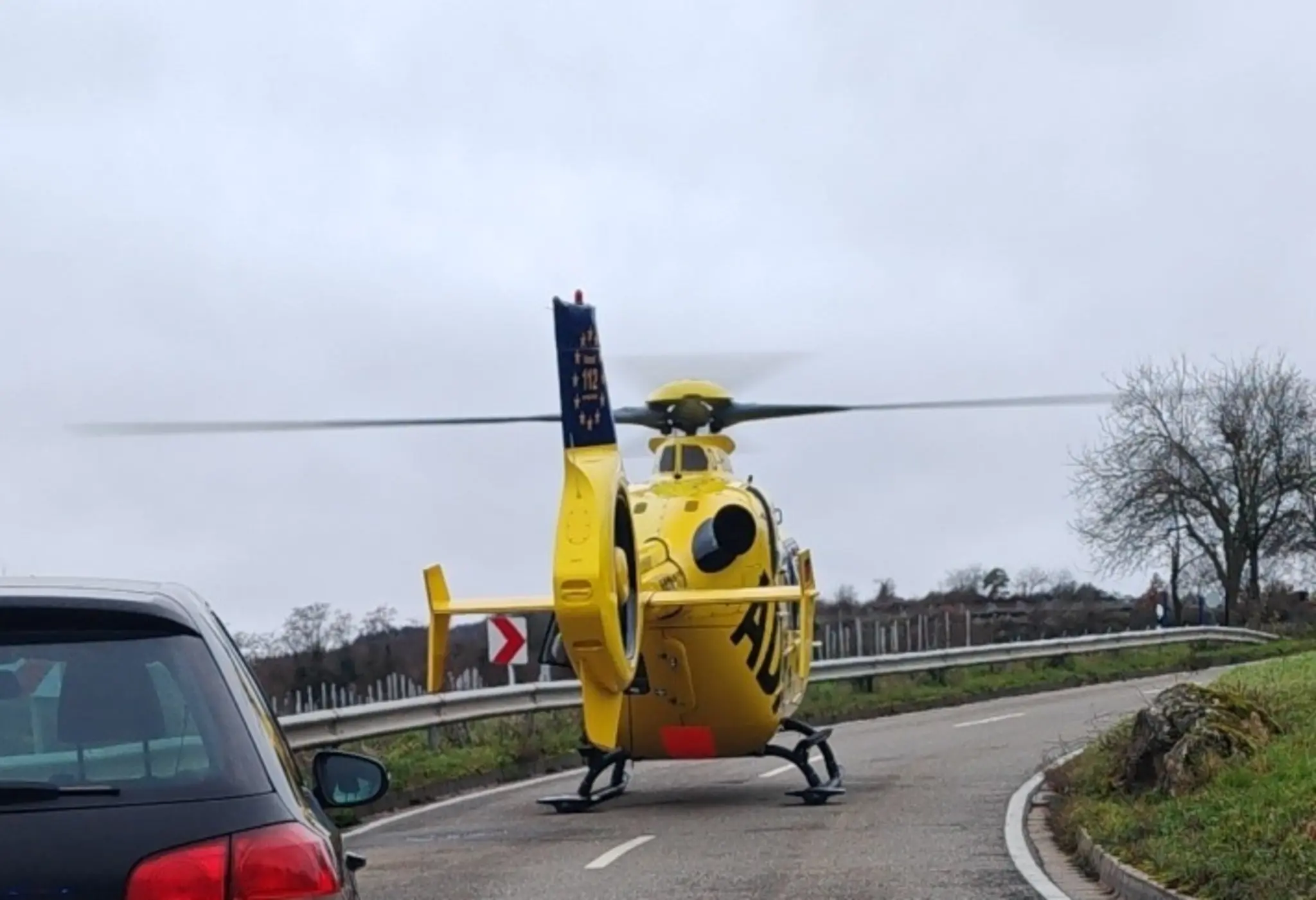 Schwerer-Unfall-17-J-hriger-st-rzt-an-seinem-Geburtstag-mit-seinem-Zweirads