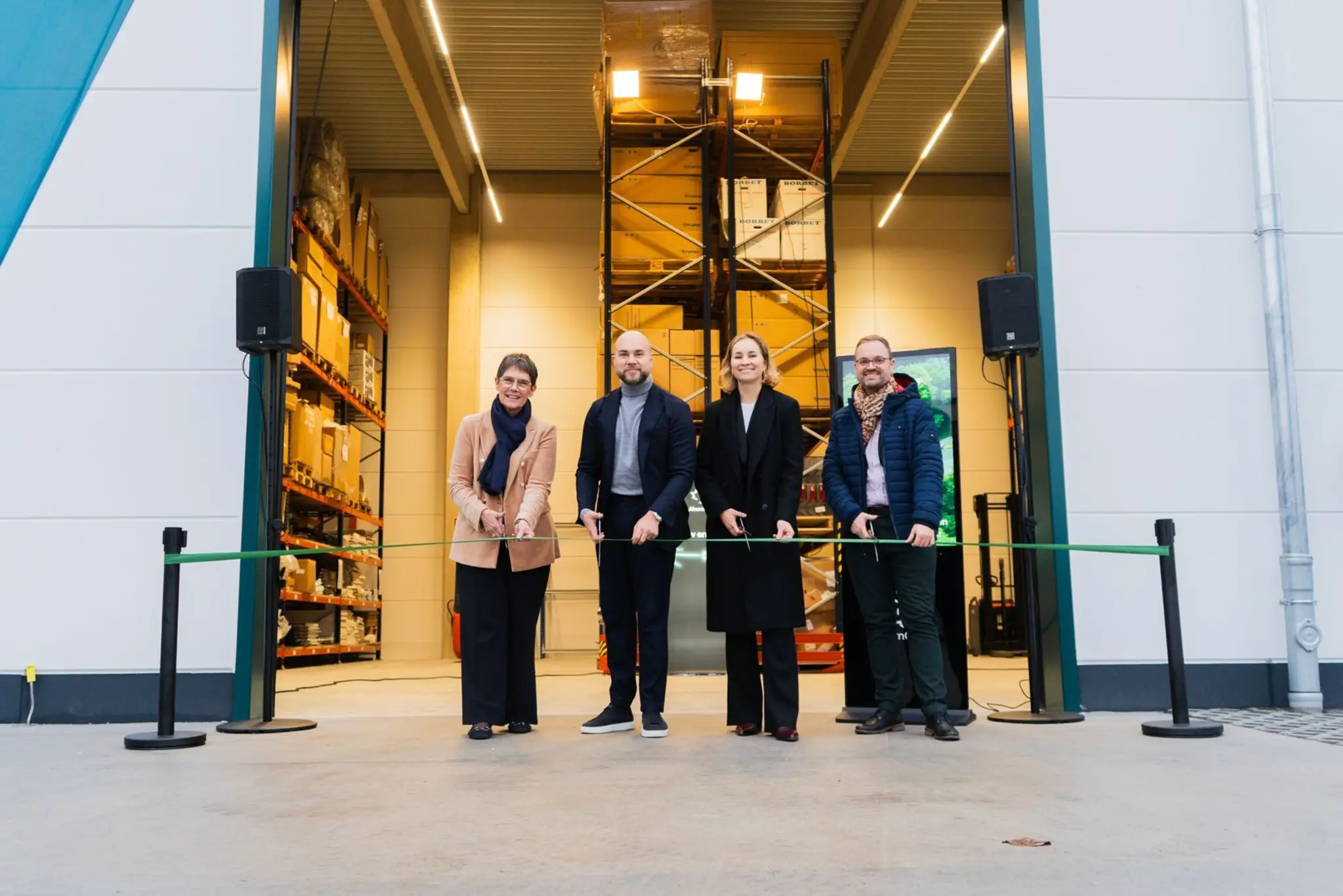 750-000-Euro-Investition-Ahorn-Camp-setzt-in-Speyer-auf-energieautarke-Logistik