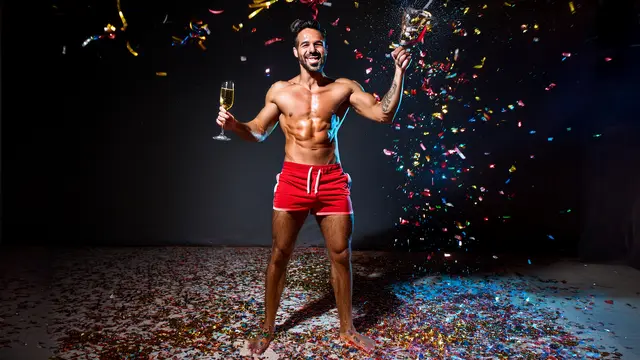 Zu Silvester tragen viele Menschen spezielle Farben, meist als Unterwäsche, um sich Glück für das neue Jahr zu wünschen: Rot steht für Liebe und Leidenschaft | Foto: Heike Schwitalla