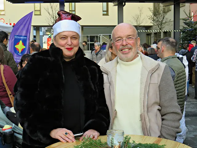 Alexandra von Rex und der ehemalige Geschäftsführer des Klinikums Hans-Friedrich Günther | Foto: Brigitte Melder