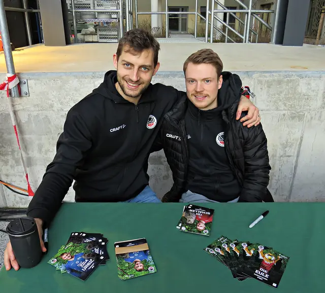 Zwei Eulen-Handballer: Ziga Urbic und Tim Schaller | Foto: Brigitte Melder