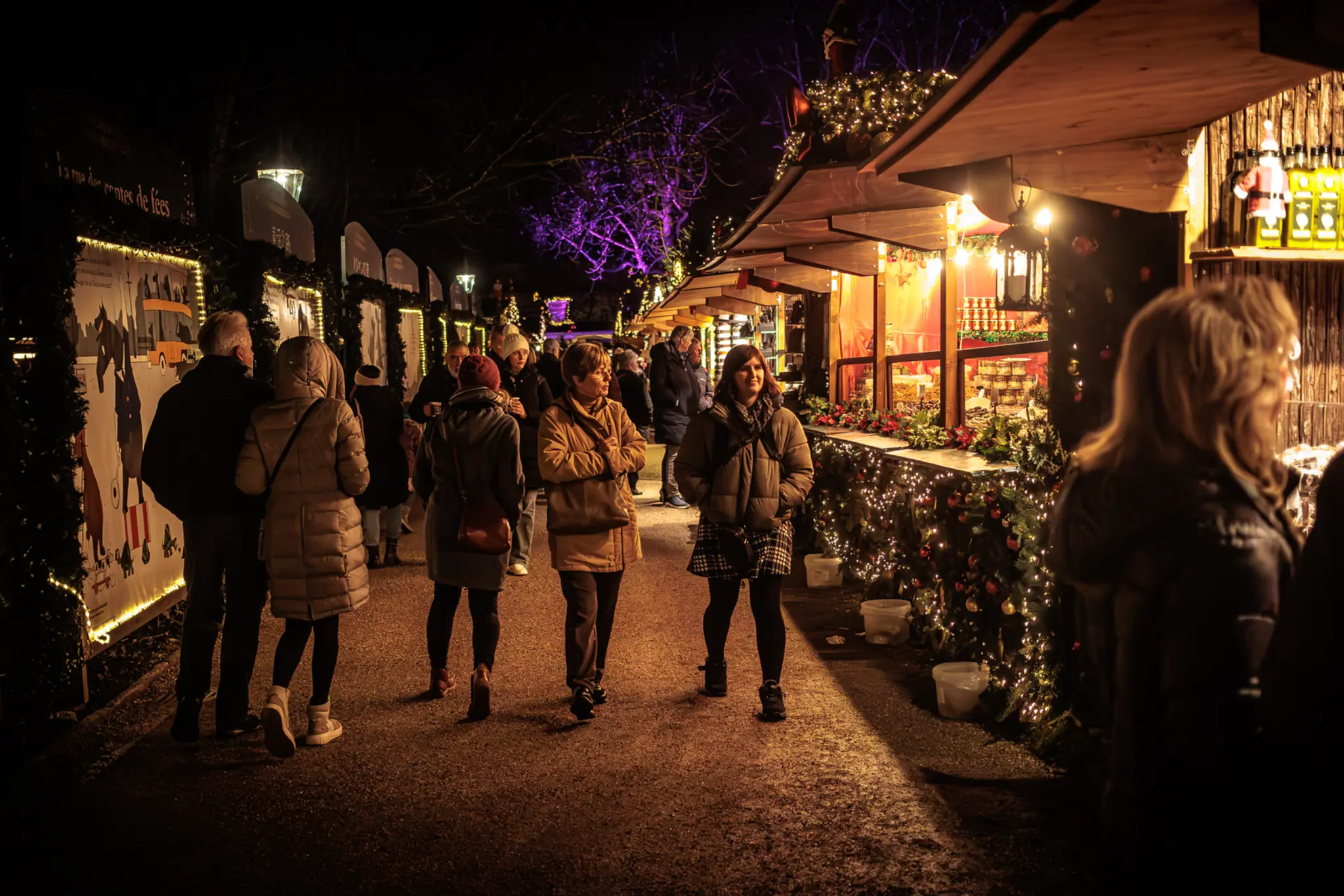 Impressionen-vom-Baden-Badener-Christkindelsmarkt-Weihnachtszauber-bis-ins-neue-Jahr-Bildergalerie-