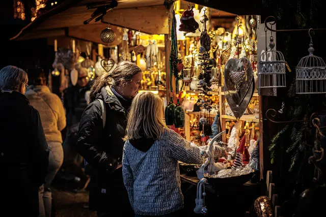 Kunsthandwerk auf dem Baden-Badener Christkindelsmarkt | Foto: Paul Needham