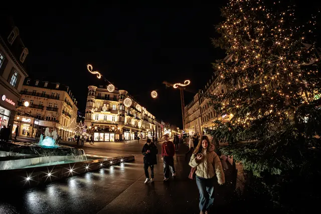 Bummeln auf dem Baden-Badener Christkindelsmarkt | Foto: Paul Needham