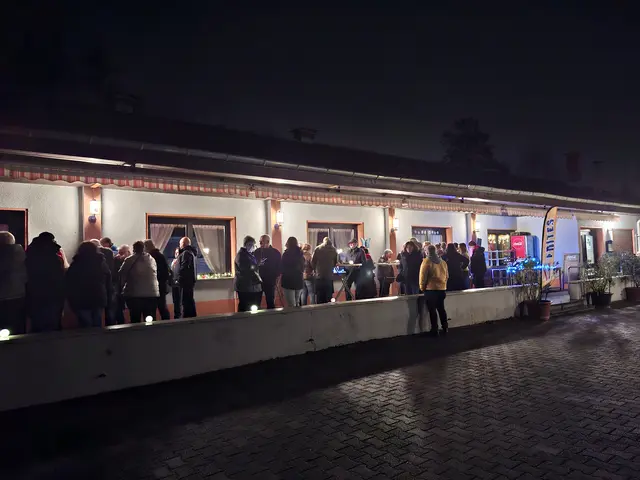 Warten auf Einlass | Foto: Brigitte Melder