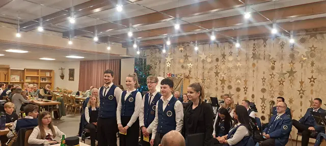 Erfolgreiche D1-Prüfung bei Marlene Hundertmark, Marvin Weber und Johannes Heindl | Foto: Nicole Peschke 