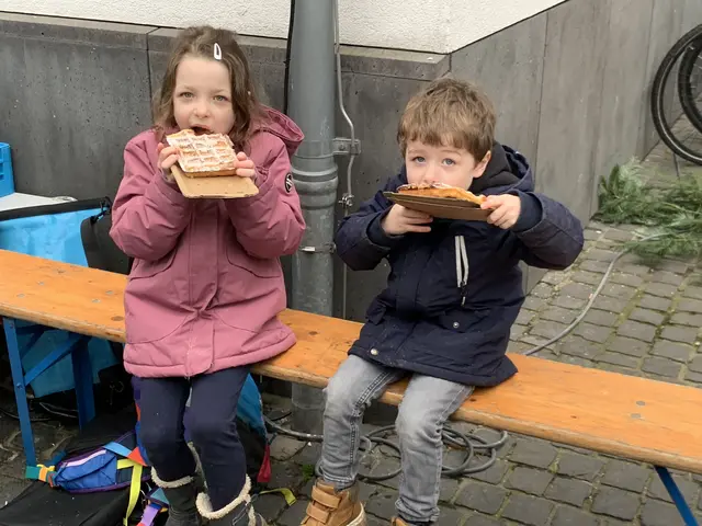 Die Waffeln schmecken auch den Kleinsten | Foto: Peter Krietemeyer
