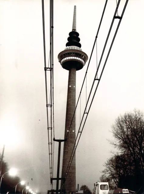 Historisches Foto des Fernmeldeturms | Foto: Günther Thomas