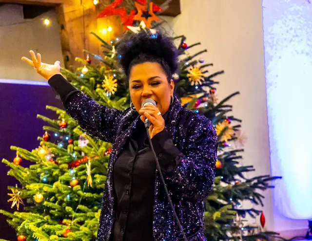 Rockröhre Miss Caroline | Foto: Wolfgang Neuberth