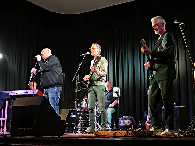 Mega Konzert im Saal Löwer mit der Elville Blues Band und Rolf Stahlhofen | Foto: Brigitte Melder