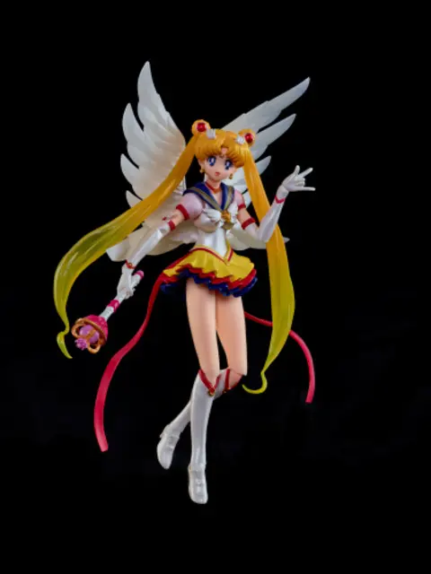 Sammlerfigur „Eternal Sailor Moon“ - Pretty Guardian Sailor Moon ist ein Manga der japanischen Zeichnerin Naoko Takeuchi aus den Jahren 1992 bis 1997 | Foto: Hans-Georg Merkel/gratis
