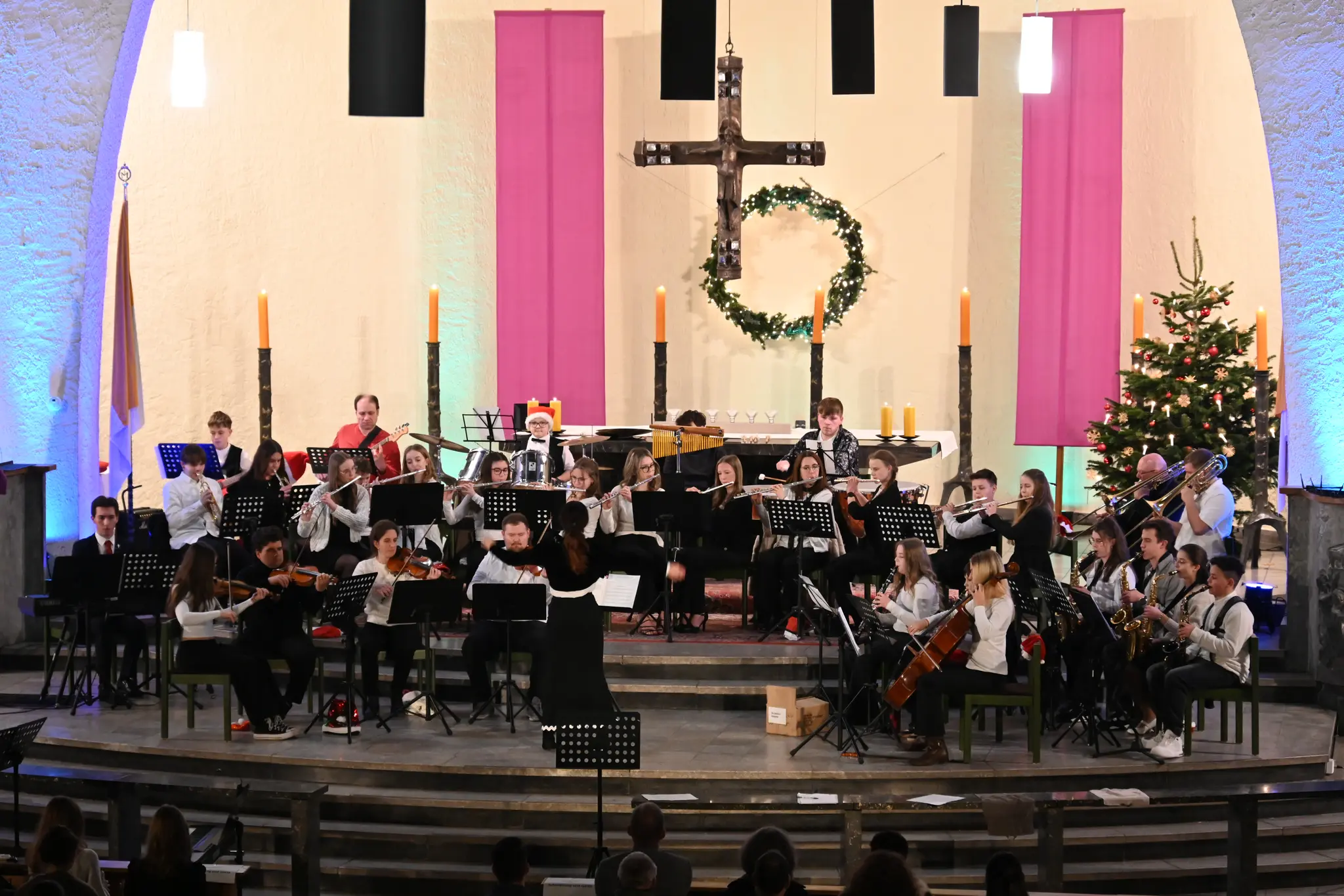 Weihnachtskonzert-des-Sickingen-Gymnasiums