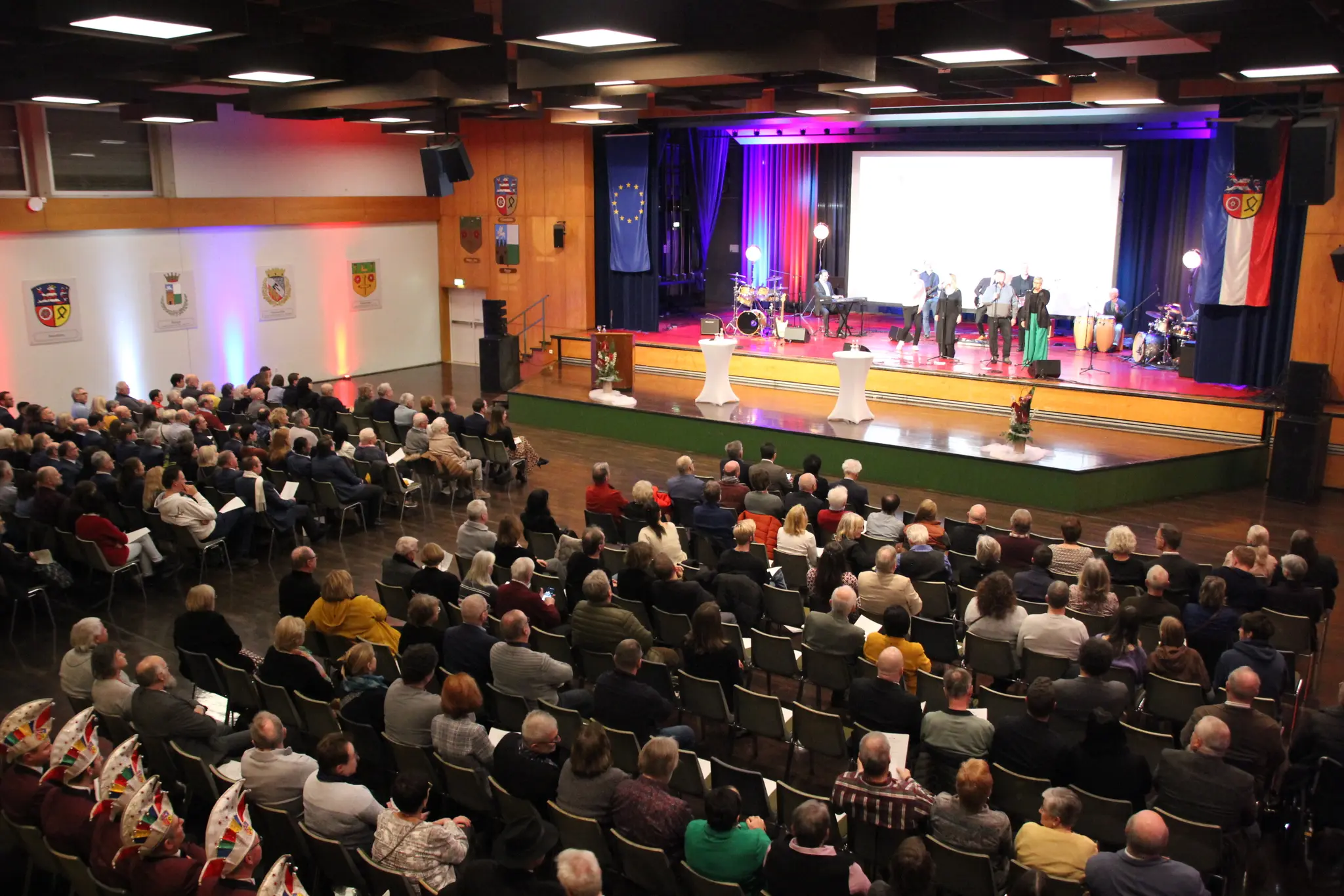 Neujahrsempfang-Stadt-Viernheim-begr-t-das-neue-Jahr