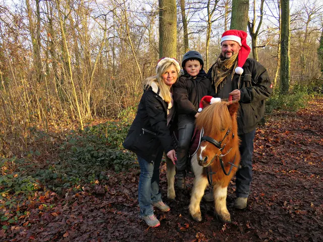 Geschwister Stegili vom Schlichthof bei der Waldweihnacht mit Pferden | Foto: Brigitte Melder