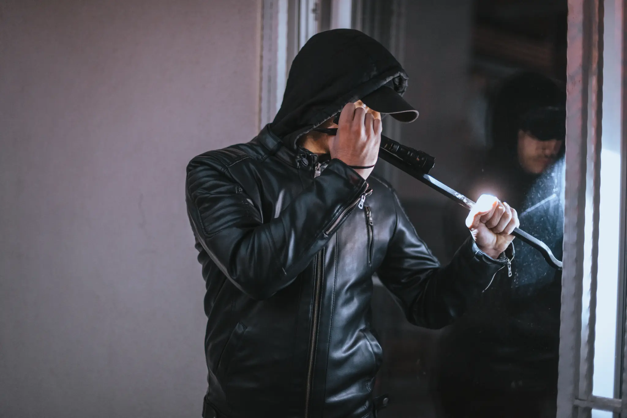 M-nzautomat-von-Waschanlage-wird-Ziel-von-Dieben