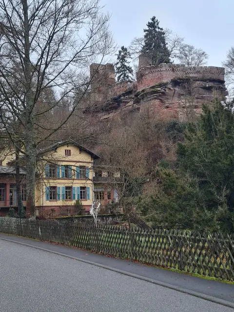Villa Denis und Ruine Diemerstein | Foto: Ich