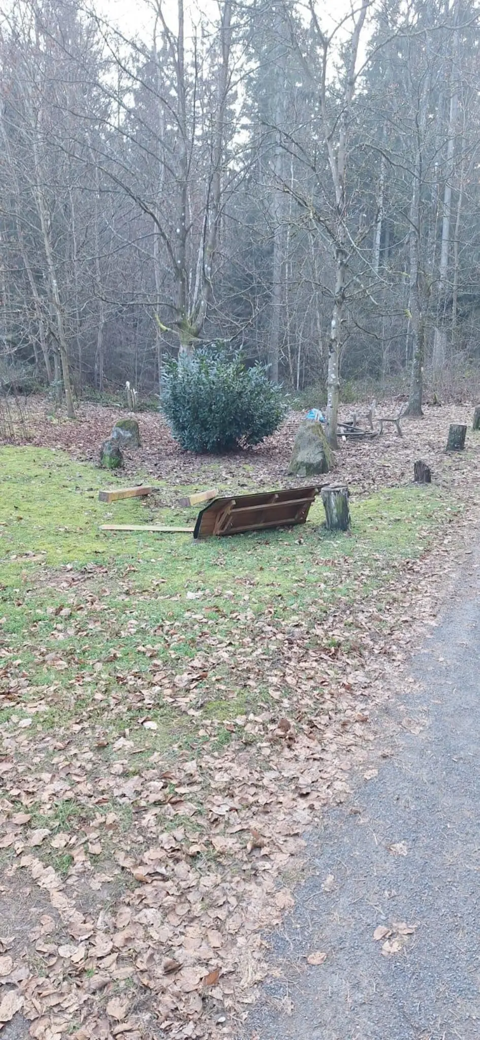 Zerst-rung-an-Weihnachten-Benefiz-Session-f-r-Rentner-Kreisel-Erfenbach