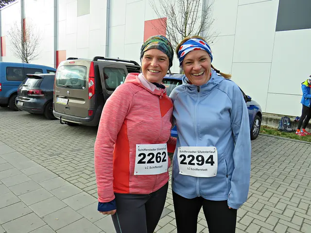 Susanne Pister und Freundin spornen sich gegenseitig an | Foto: Brigitte Melder