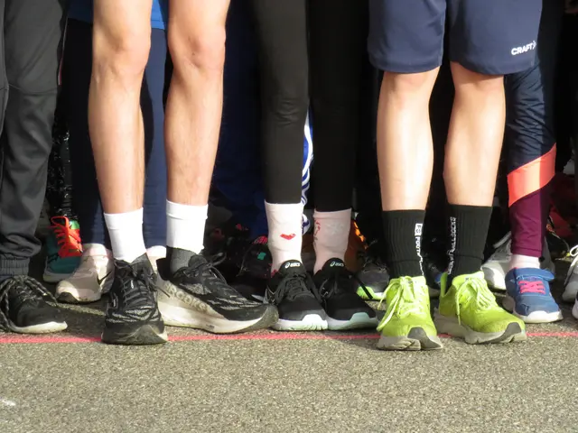 Hinter die rote Linie | Foto: Brigitte Melder