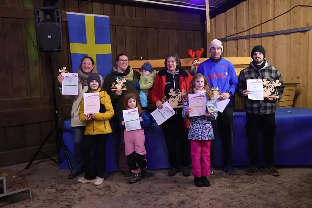 Die erfolgreichen kleinen und großen Athletinnen und Athleten. | Foto: FC Wacker 1920 Weidenthal e.V.