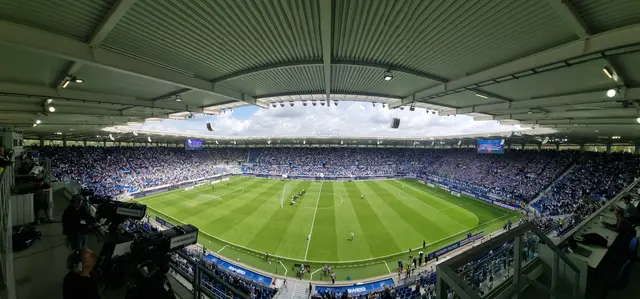 Blick ins ausverkaufte Wildparkstadion | Foto: Archiv www.jowapress.de