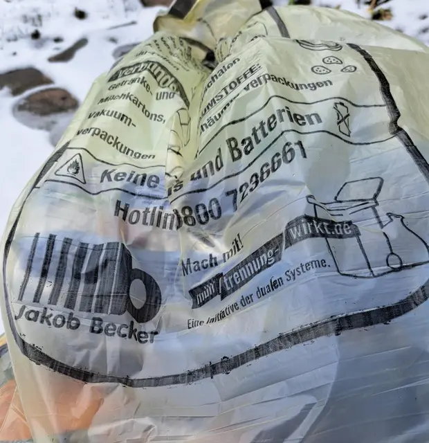 In der Stadt Kaiserslautern wurden im Frühjahr 2025 Gelbe Tonnen verteilt. Im Landkreis Kaiserslautern ist die Bürgermeinung gefragt | Foto: Monika Klein