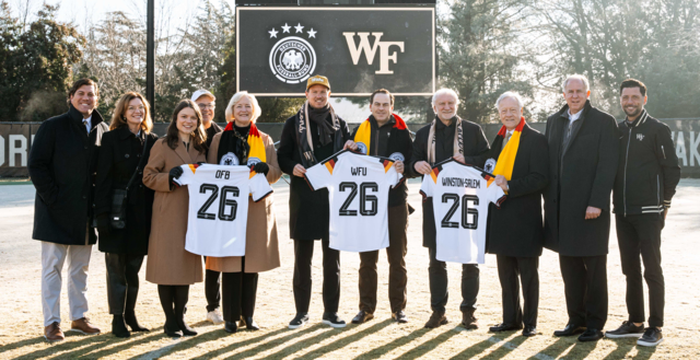 Besuch und Inaugenscheinnahme der Anlage | Foto: Wake Forest Athletics