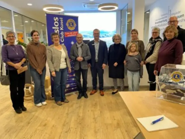 (v.l.n.r.) Ute Schäfer, Ana Carolina Fanderuff Mellek, Bärbel Schmitt, Wolfgang Schäfer, Christian Dietrich, Marianne Steigner, Helena Kreischer, Ida Kreischer, Annette Schönbeck, Doris Bauer, Axel Schönbeck | Foto: Hildegard Marx