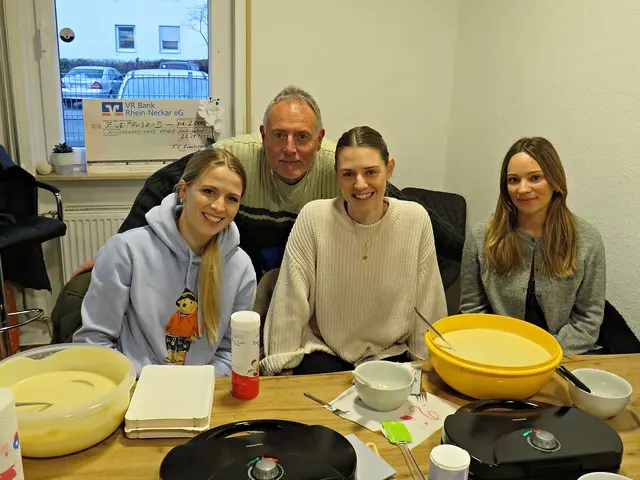 Und noch mehr HelferInnen | Foto: Brigitte Melder