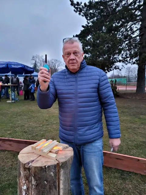 Thomas Stang, Schatzmeister des TCL, in Aktion | Foto: Stefan Naumer