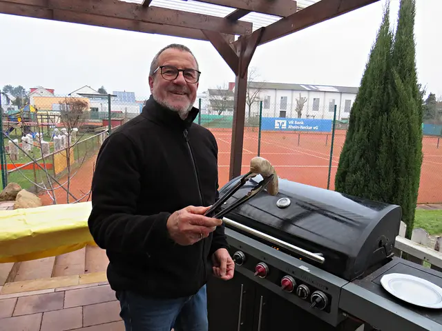Der Herr der Bratwürste | Foto: Brigitte Melder